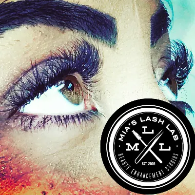 Mia's Lash Lab