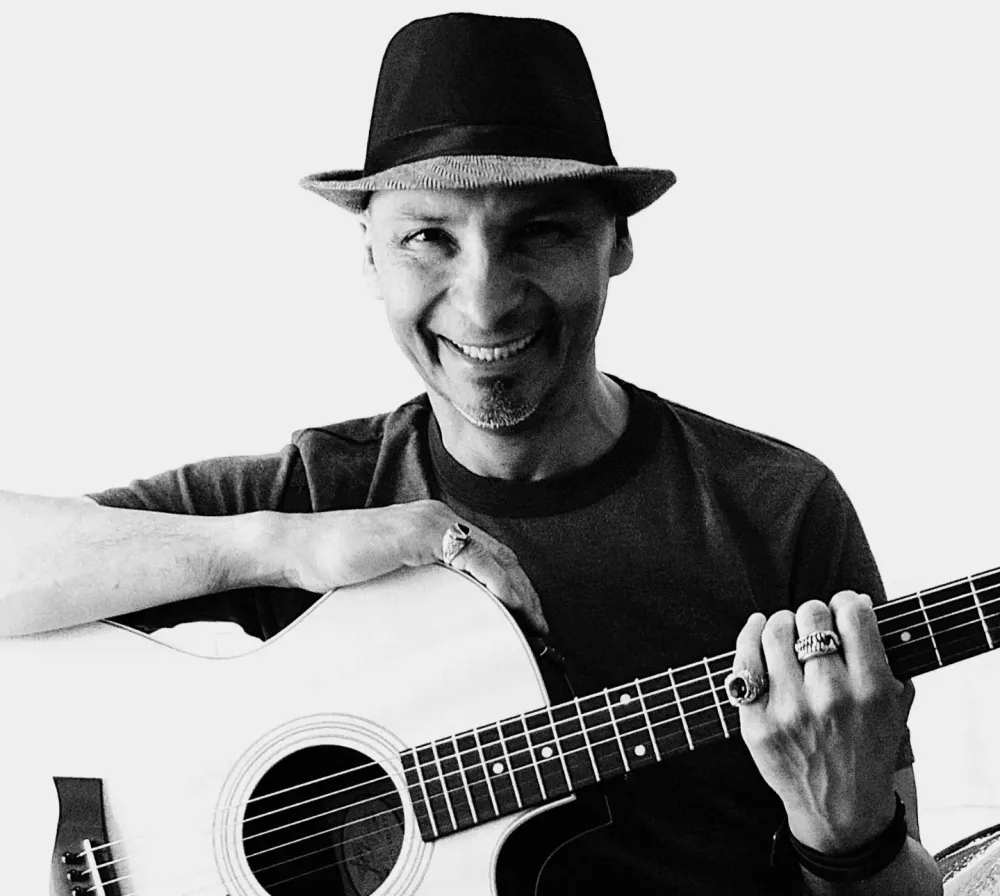 Clases De Canto En Español (Claudio Ledda)