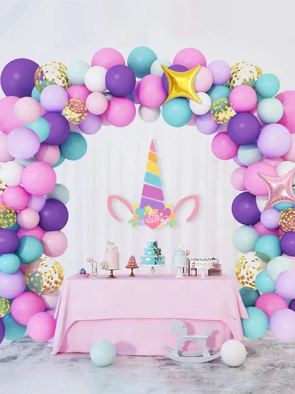 Balloons π Arch