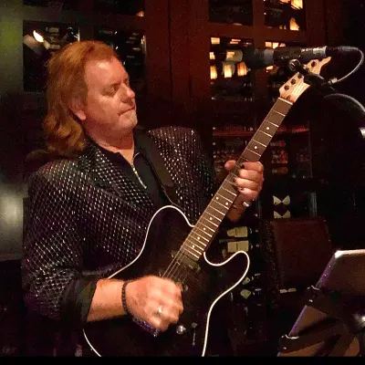 Paul Wells Entertainment 