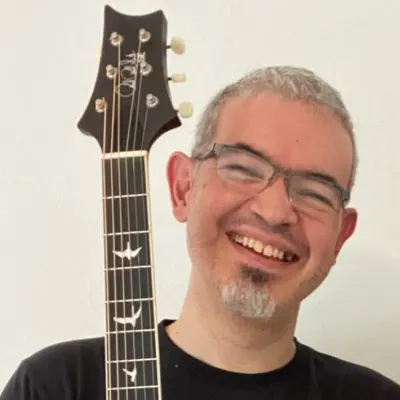 Hugo Olano Guitar Teacher