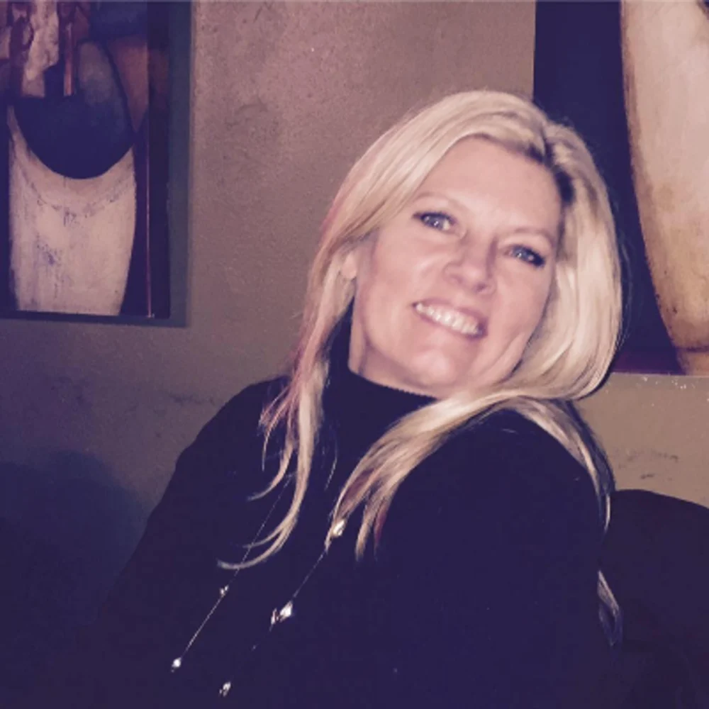 Lynnette Thredgold Entertainment