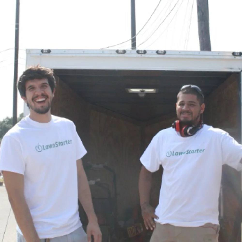 LawnStarter Lawn Care Service