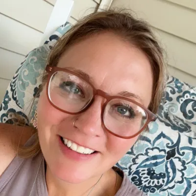 Amber Buss