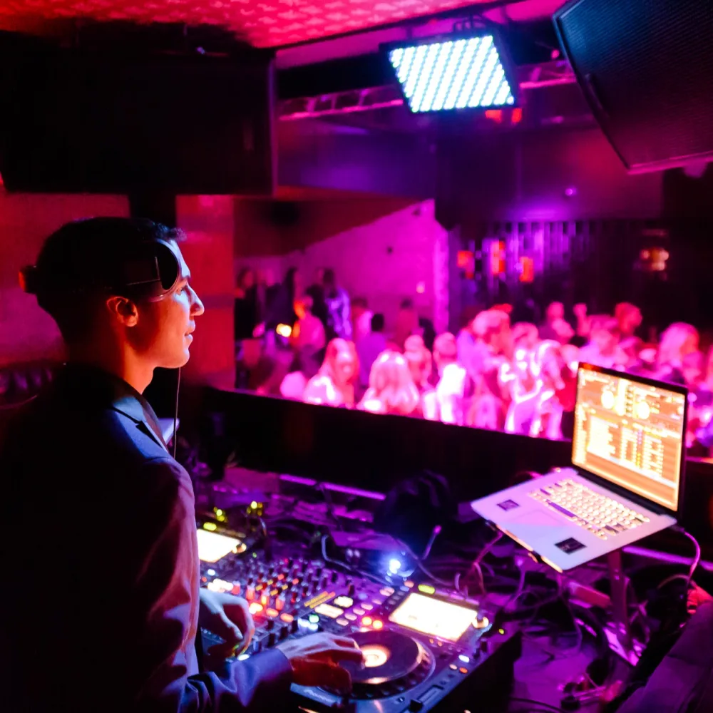 DJ Joey Lavish