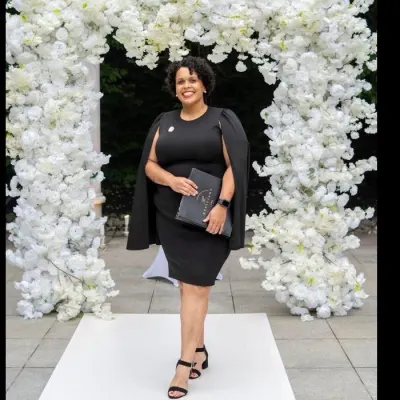 Fun, Energetic & Bilingual - MESSAGE ME ON IG @TheOfficiantJawn On IG 💍