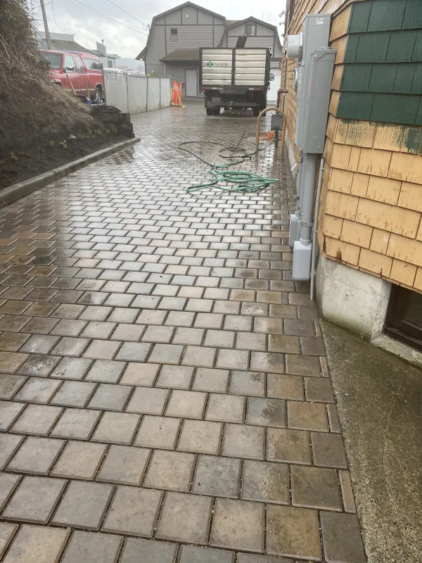 Permeable pavers