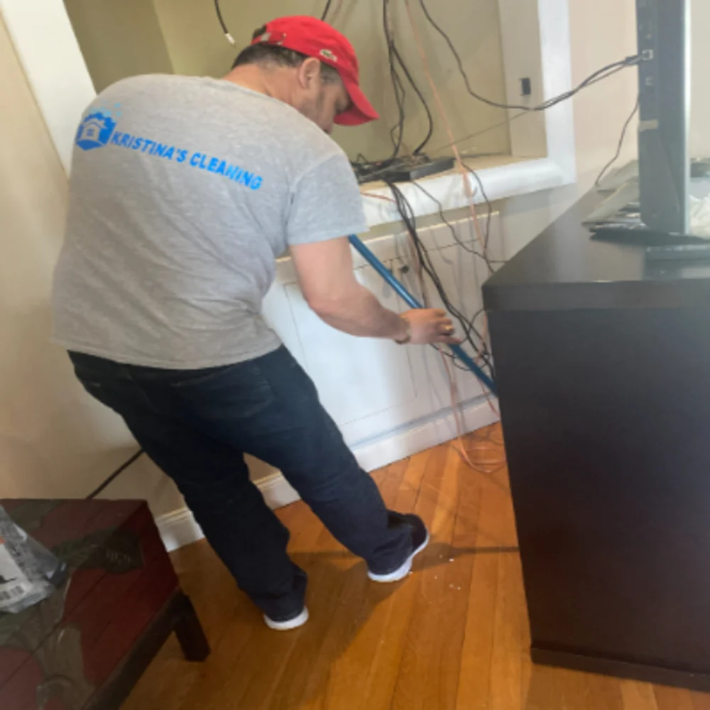 Kristina Cleaning