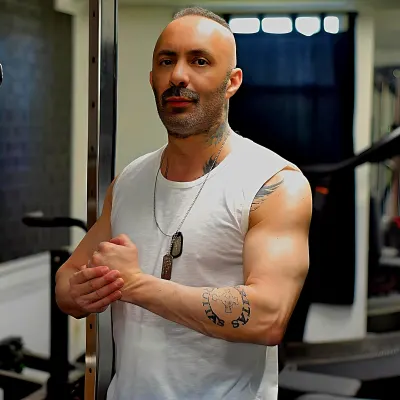 Dr. Raven Flores Ph D. Body By Raven,Personal Trainer,Nutritionist
