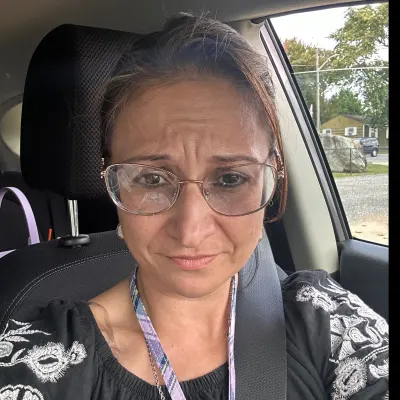 Lisa Lutrario