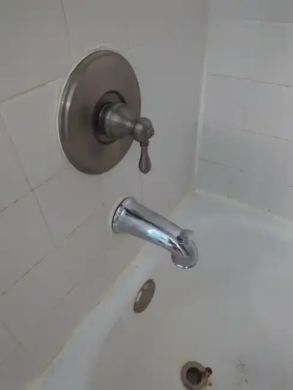 Bath tub spout replacement