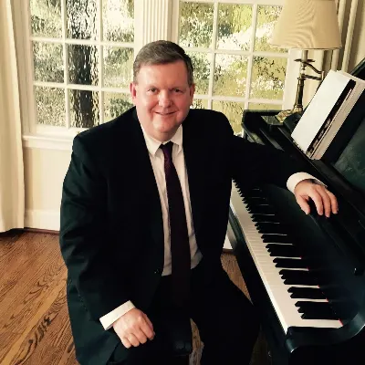 Tom Manley, Piano Teacher & Professional Pianist