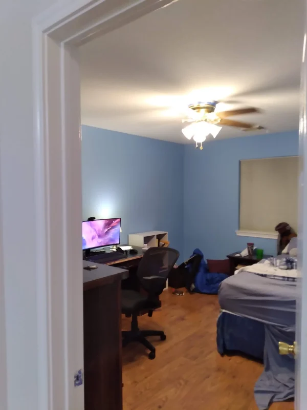 B
