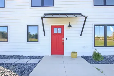 R-Value Homes