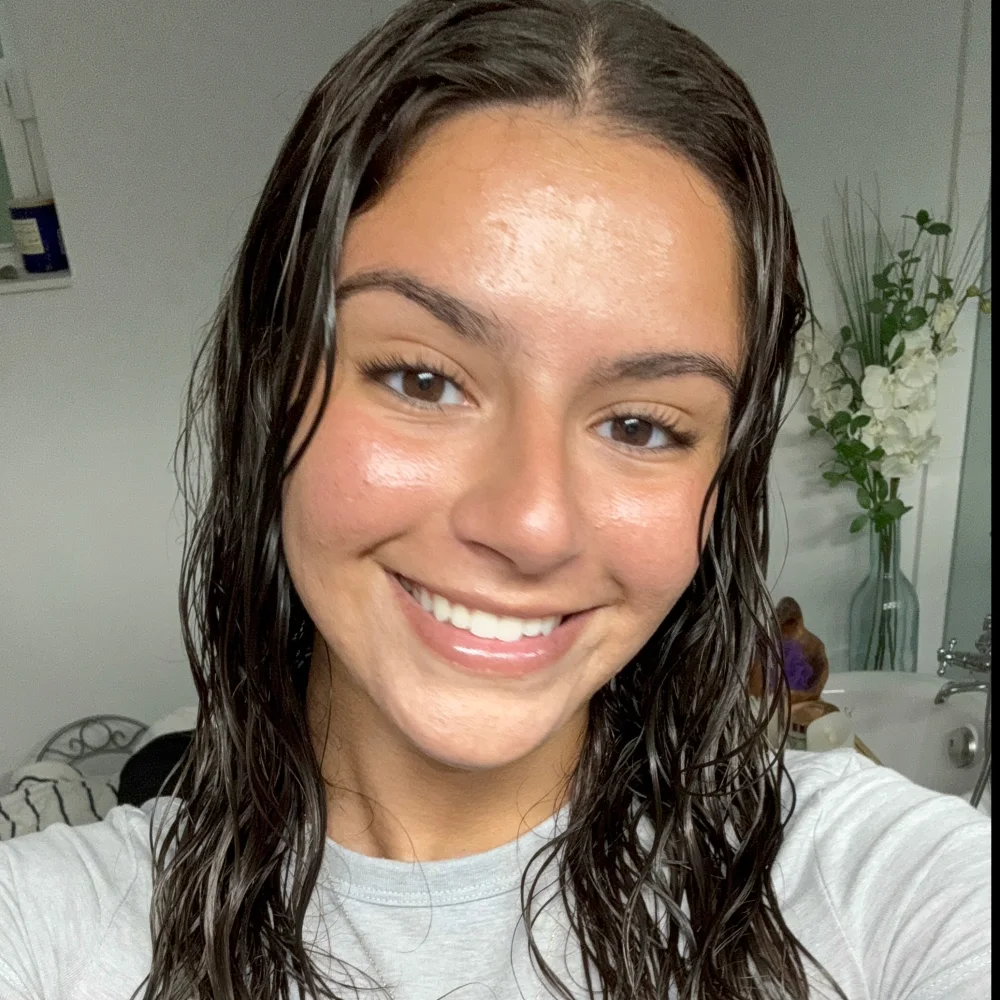 Claudia Mourra