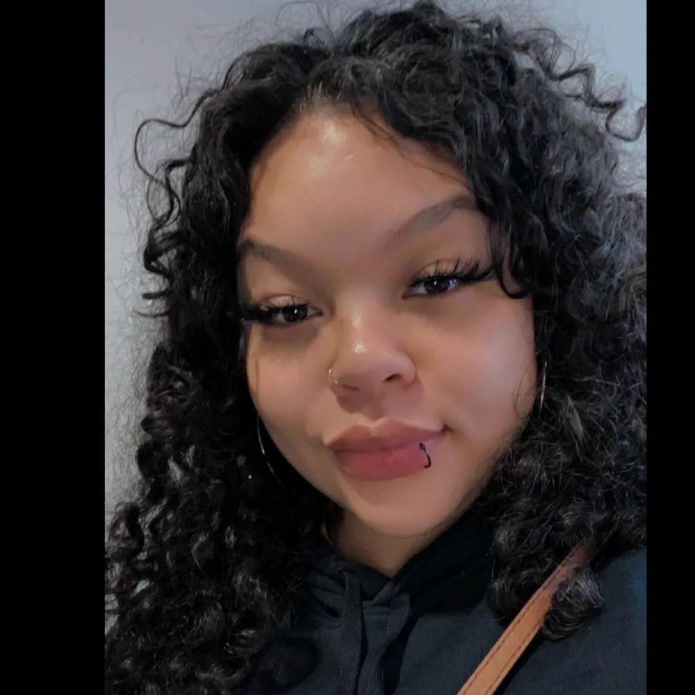 Tiona Coltrane