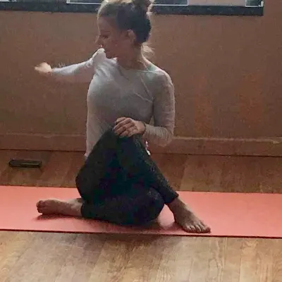Hannah Vile Yoga