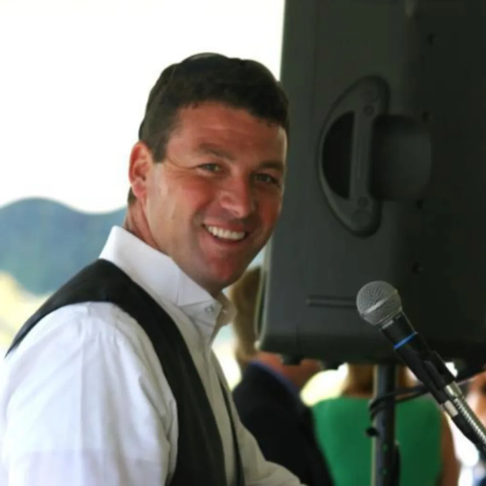 TM Productions Wedding DJ And Event Services