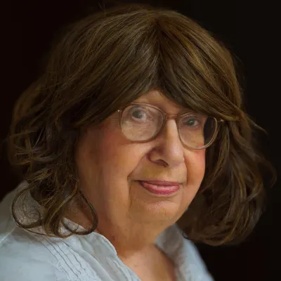 Caroline Tutor