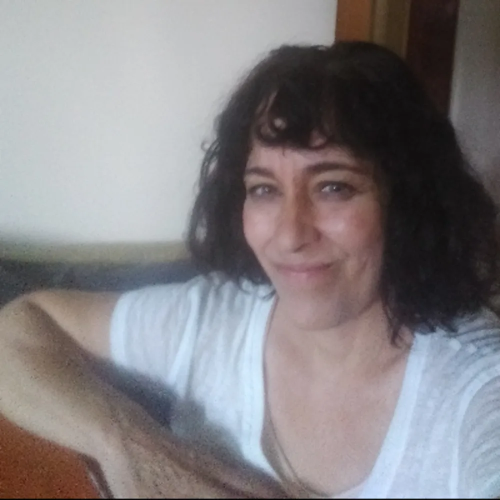 ILisa Abed, GuitarTeacher