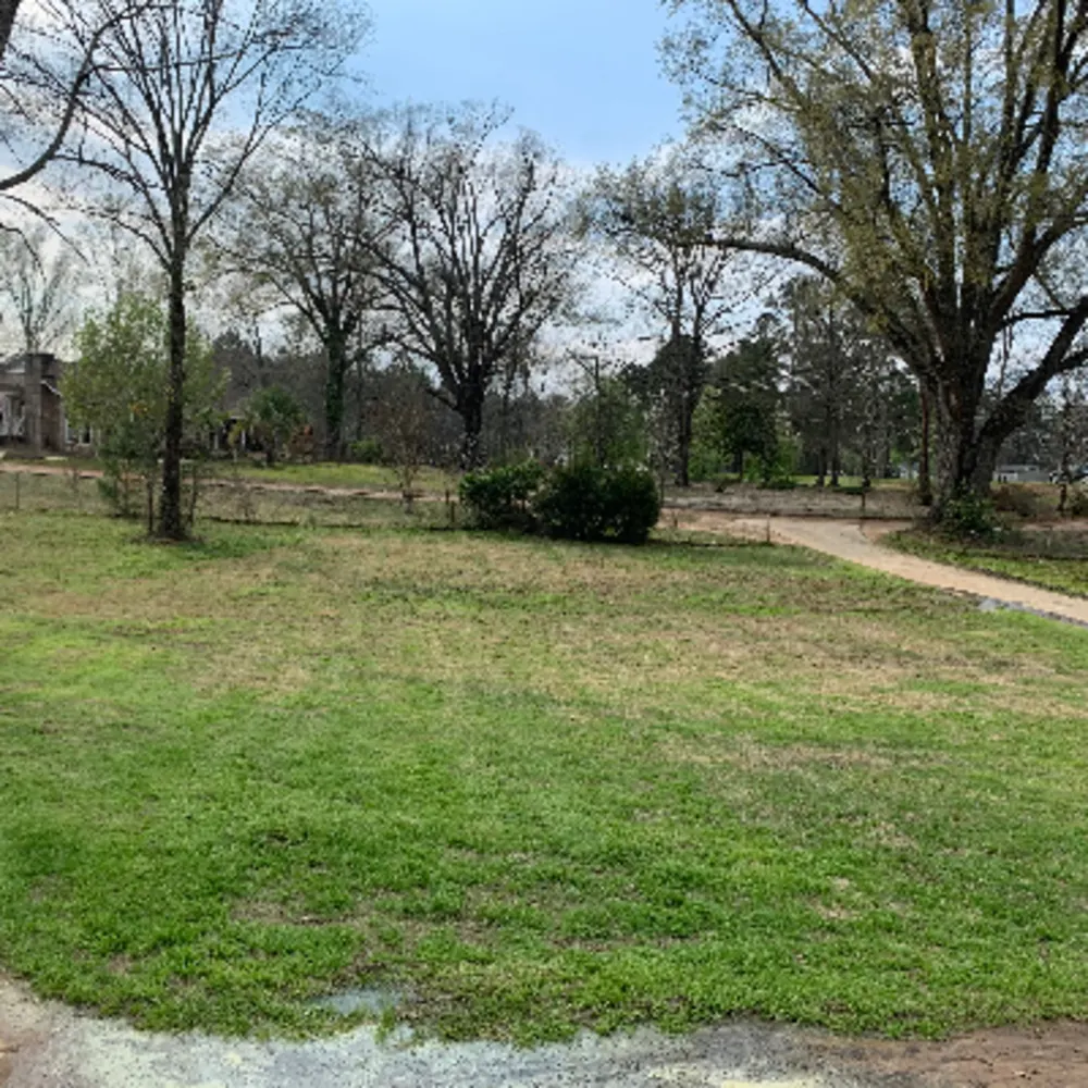 Hunt’s Landscaping