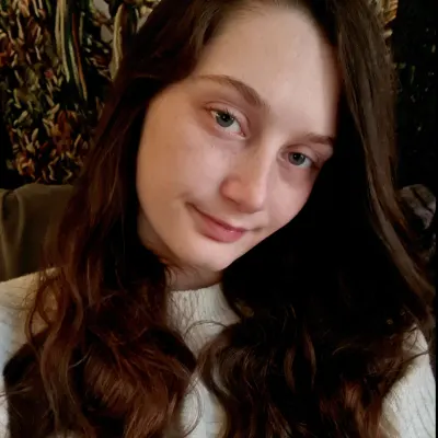 Kylsie Holden 