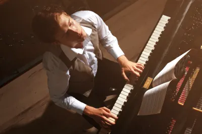 Josh Halbert Guitar Lessons And Piano Lessons Everett & Marysville