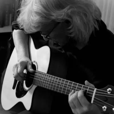 CATHY WINTER MUSIC & GUITAR LESSONS