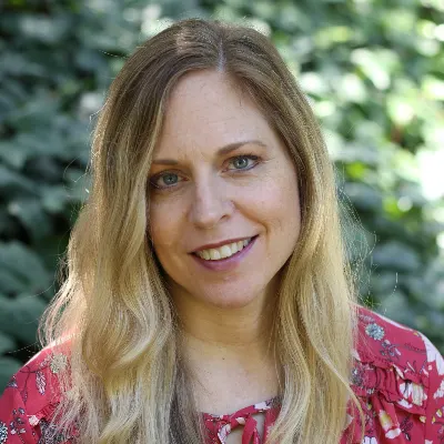 Kristi Dechairo Ahern, LMHC, APCC