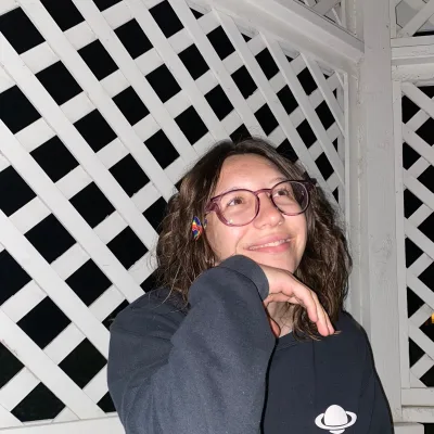 Lauren (Ms. L)