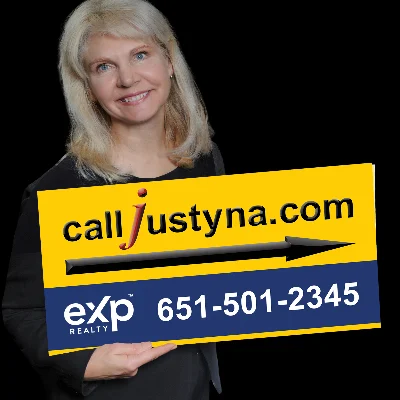 Justyna Johnson - EXp Realty