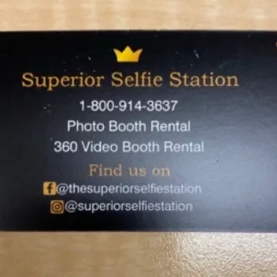 Superior Selfie Station