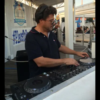 DJ Entertainment & Event Management