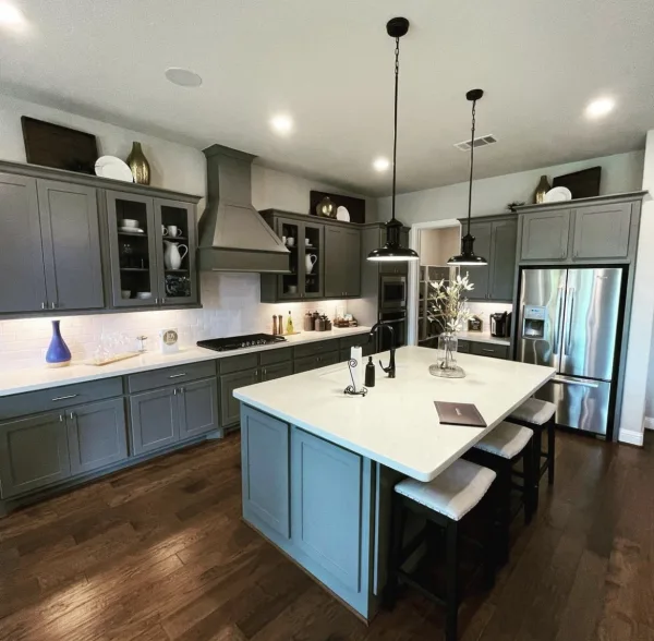 Europa Homes in Houston, TX // HomeGuide