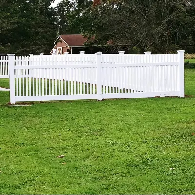 A Good Neighbor Fence