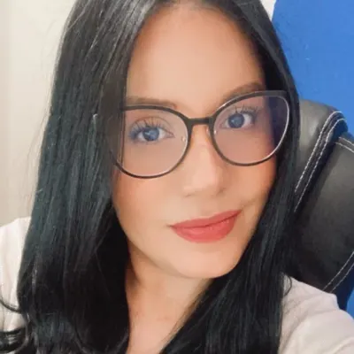 Larisa Tutoring