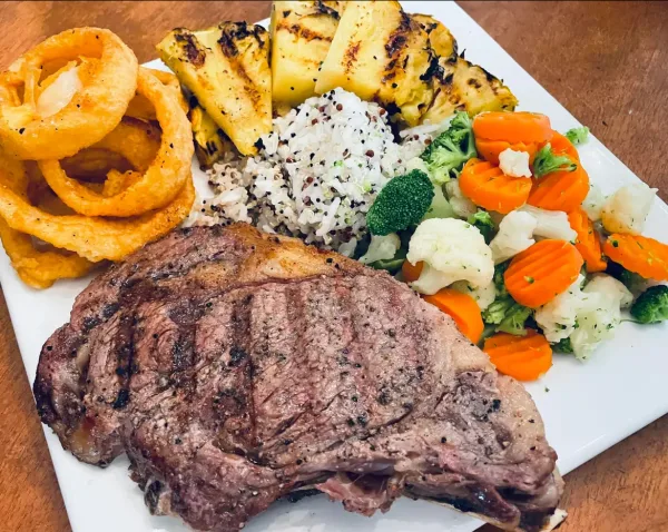 Grilled steak and pineapple w onion rings