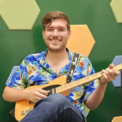 Hank's Guitar Shop