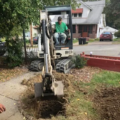 Efaw's Plumbing And Demolition