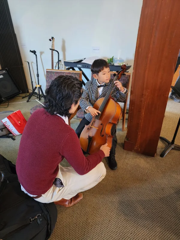 Tuning Before Recital
