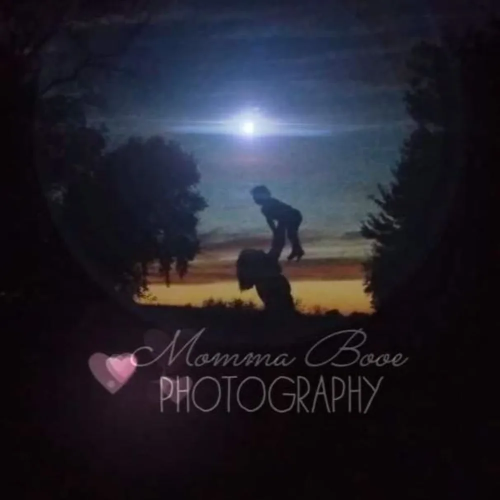 Momma Booe Photography
