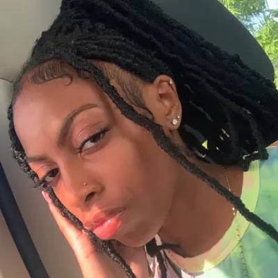 Akira Brewton