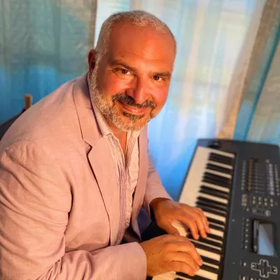 Singing Teacher