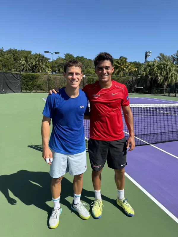 Practice with Diego Schwartzman 
