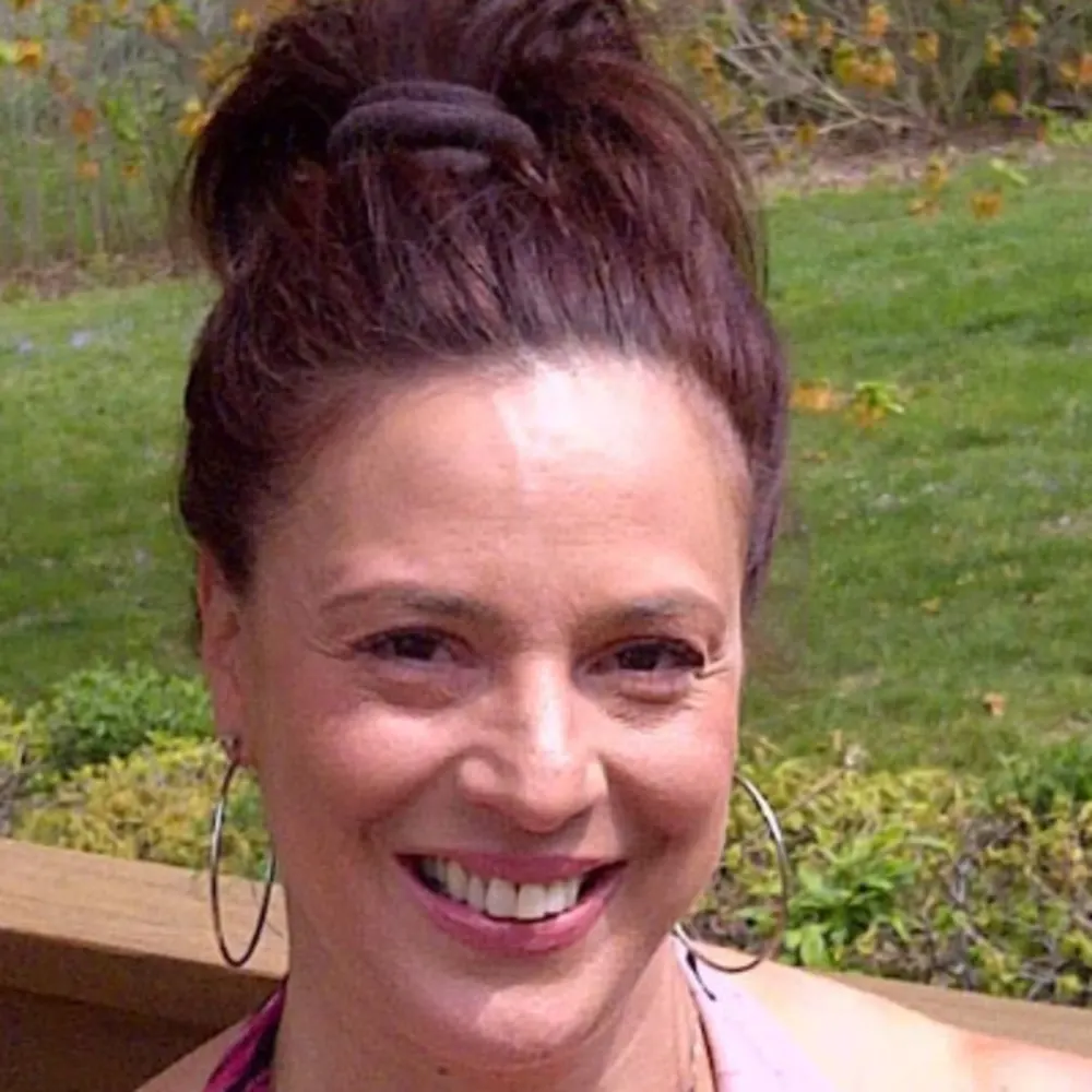 Dina's Yoga And Pilates Instruction