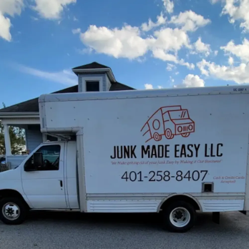 Junk Made Easy Llc