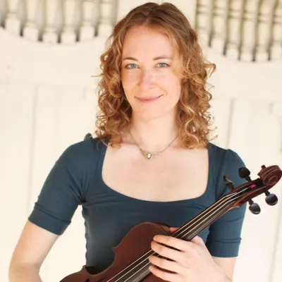 Laurel Thomsen: Violin & Viola Performance, Instruction, Recording