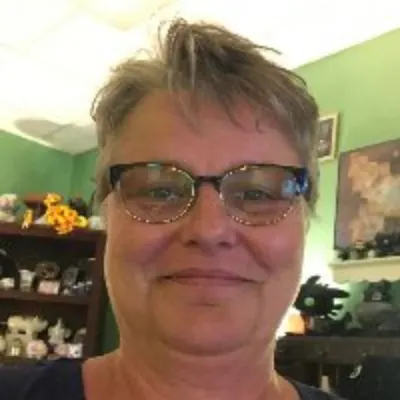 Jocelyn R. Elliott, LSCSW