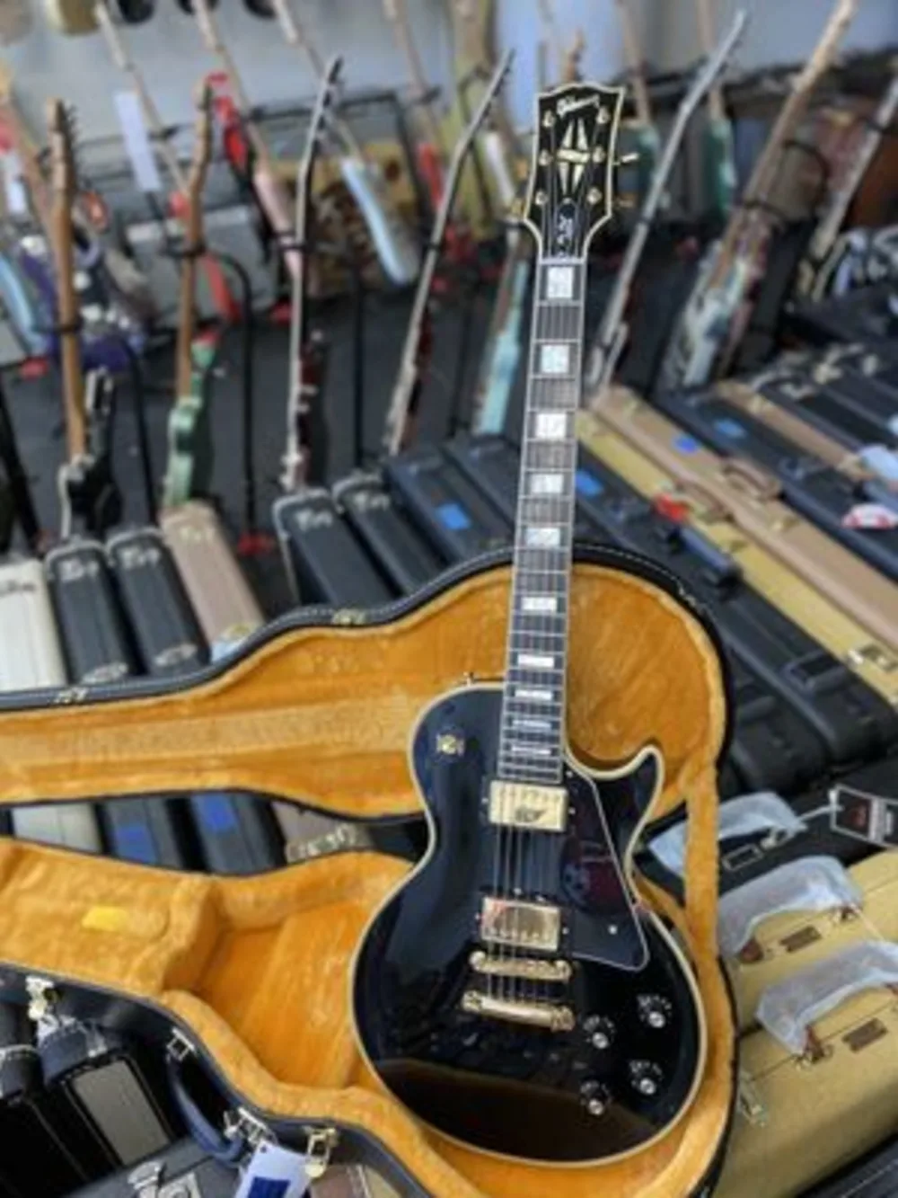 Guitar Riot