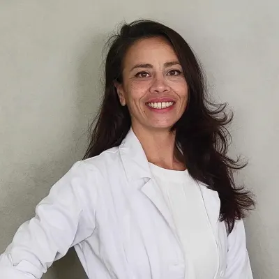 Dr. Jen Yogi